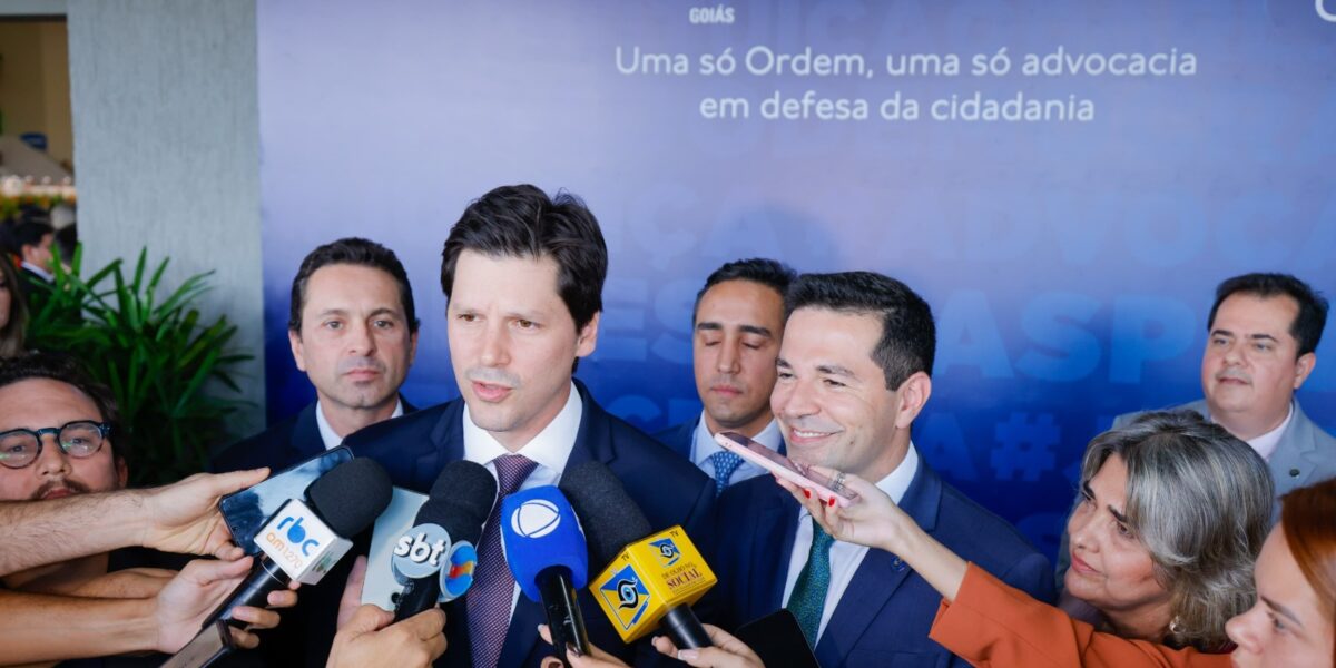 Daniel Vilela reforça compromisso com advocacia na posse da diretoria da OAB-GO