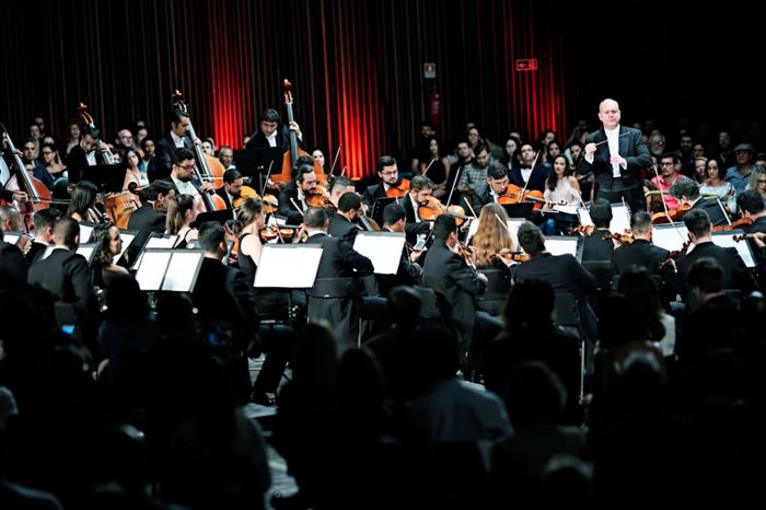 Orquestra Filarmônica de Goiás, em apresentação no Palácio da Música Belkiss Spencieri, do  Centro Cultural Oscar Niemeyer, em Goiânia.