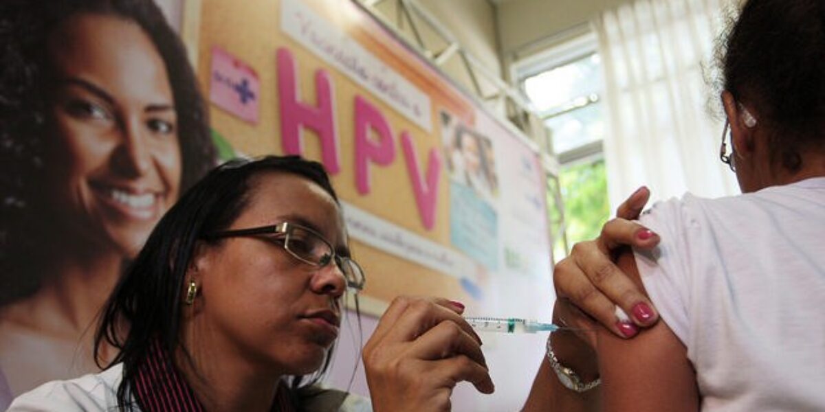 Adolescentes devem ser vacinados contra HPV e meningite C