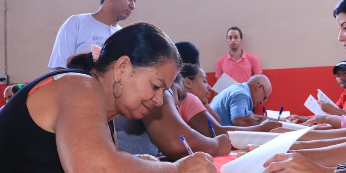 Convocadas 1086 famílias de Goiânia para receber e assinar escrituras