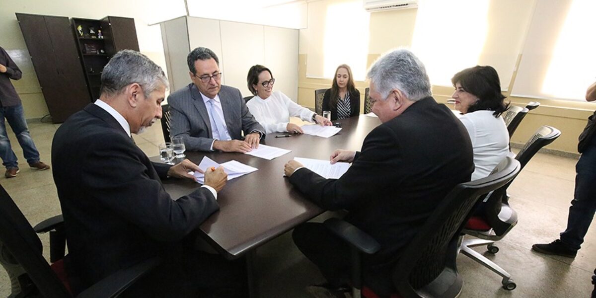 Estado e Sebrae firmam parceria para educação em empreendedorismo