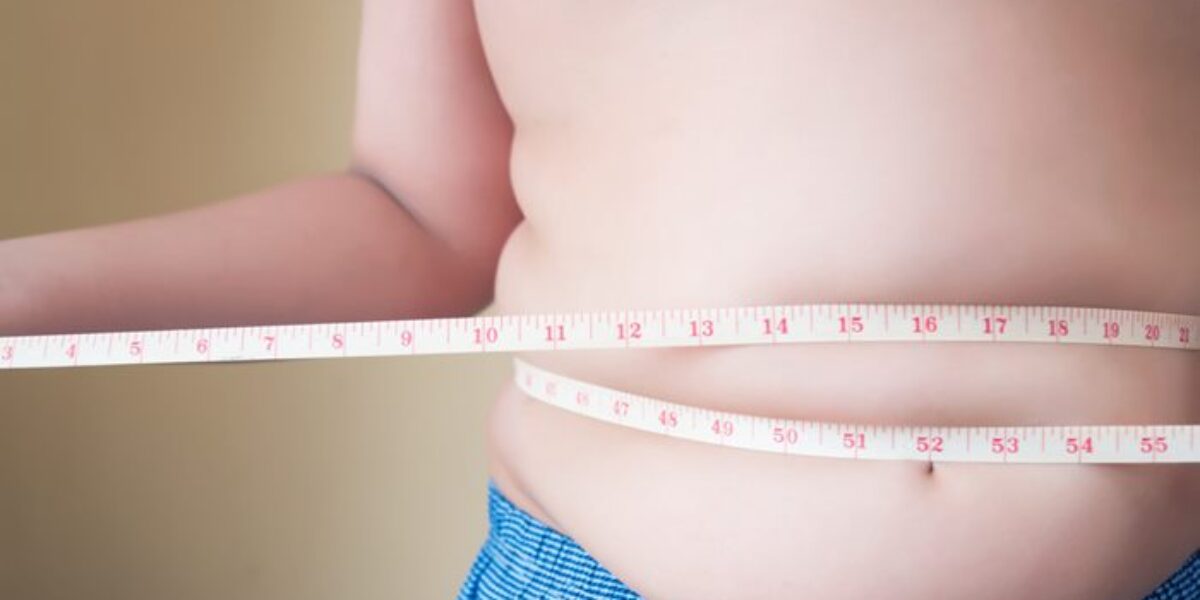 Saúde alerta sobre hábitos saudáveis contra obesidade infantil