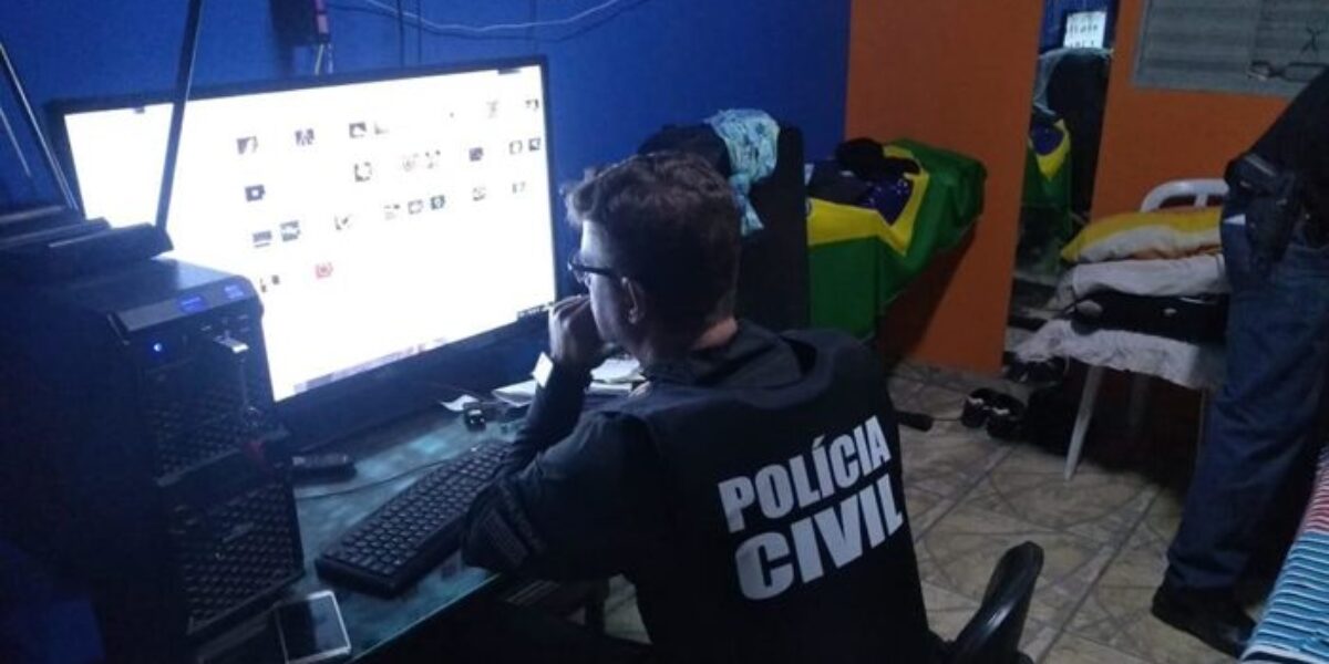 Polícia Civil prende dez por compartilhamento de pornografia infantil