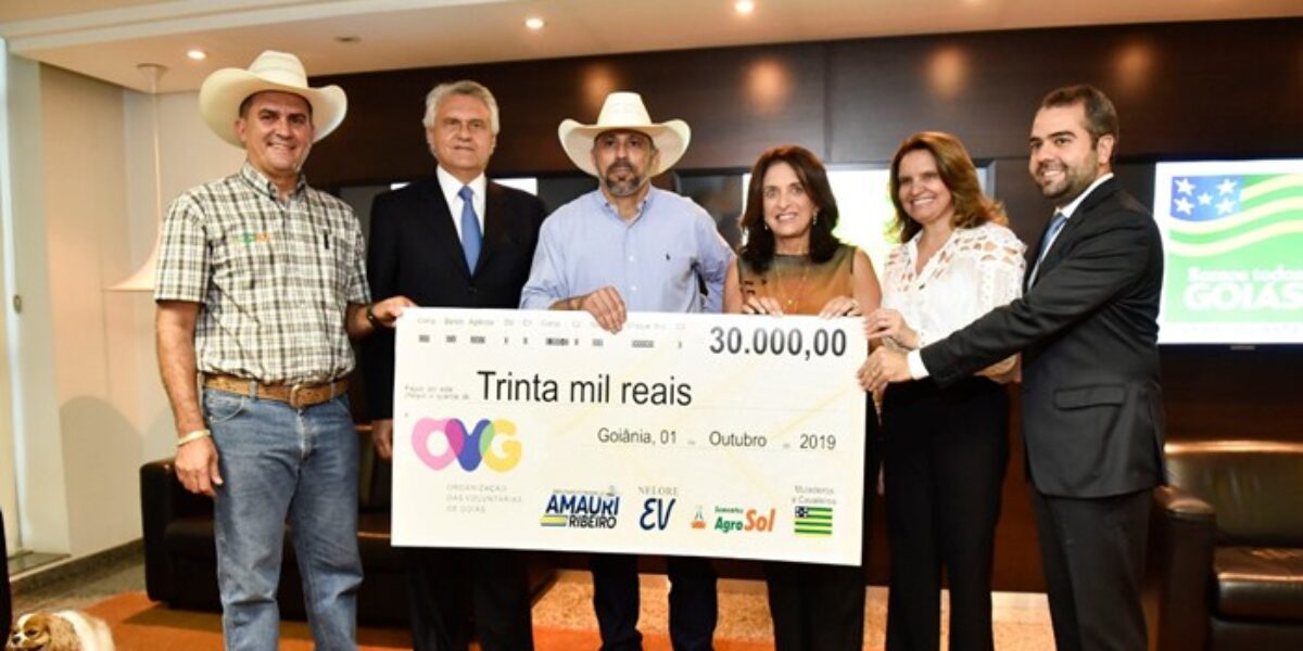 OVG recebe R$ 30 mil de organizadores da 1ª Cavalgada Solidária