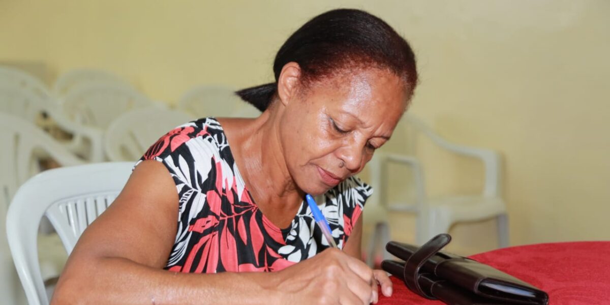 Regularização Fundiária beneficia famílias de Palmelo