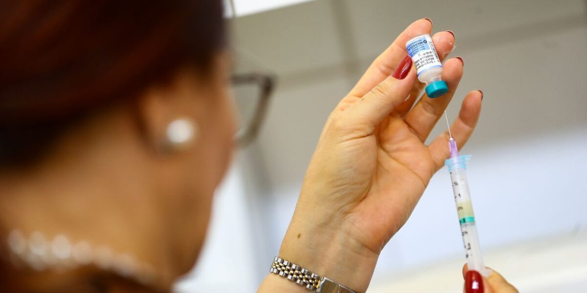 Saúde alerta para a importância de manter vacinação atualizada