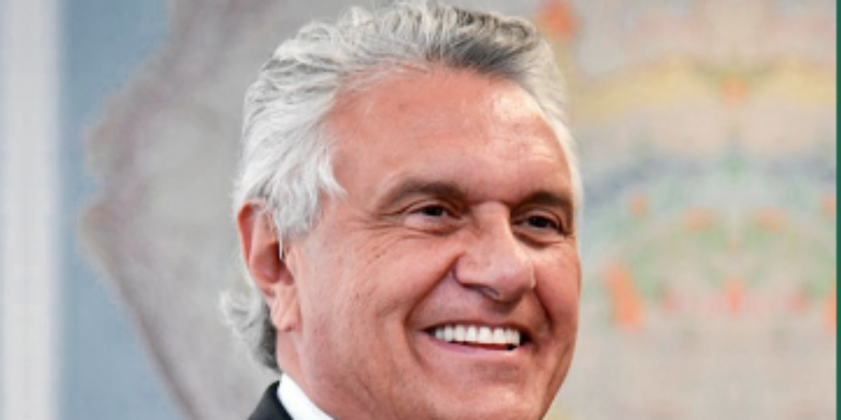 Governador Ronaldo Caiado participa de entrevista nas rádios Brasil Central AM e RBC FM