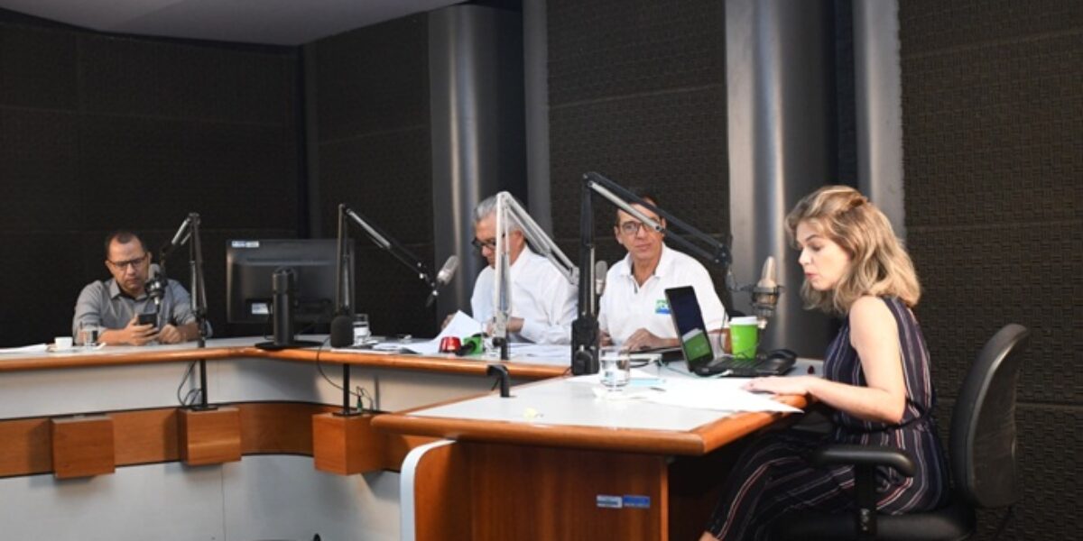 Caiado defende reforma tributária completa no Fala Goiás em Rede