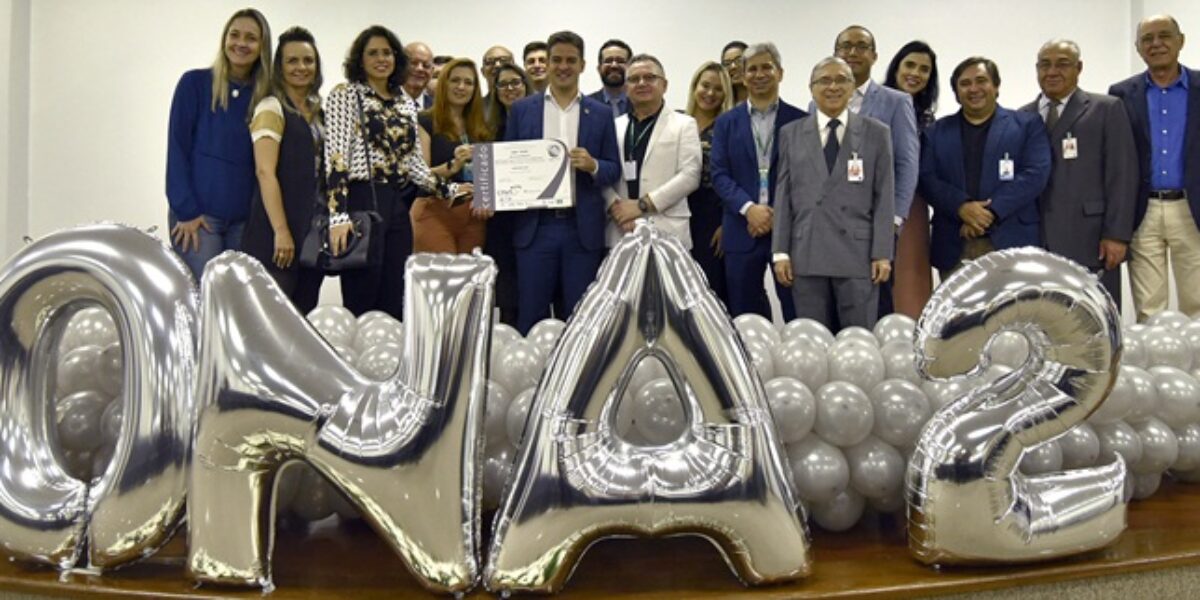 Hugol recebe certificado de qualidade por assistência e segurança ao paciente