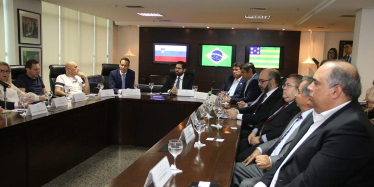 País tem interesse em expandir indústria de armamento em Anápolis
