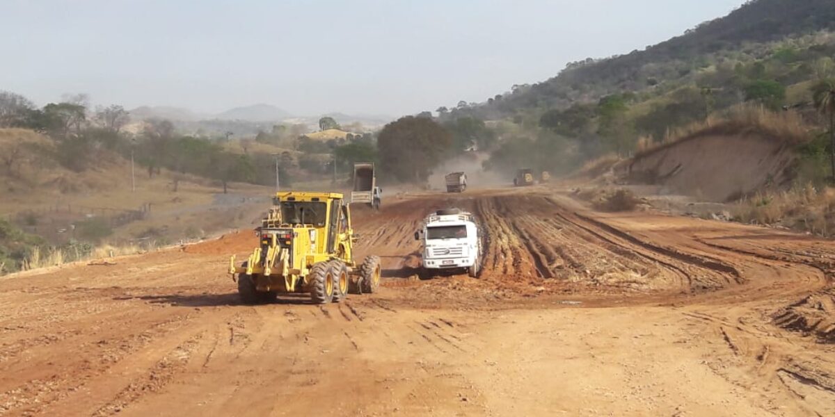 Retomada pavimentação da rodovia GO-439