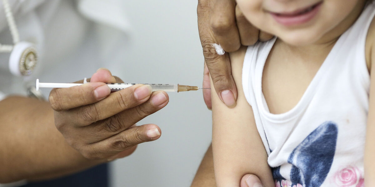 Secretaria da Saúde alerta para a importância da vacinação contra sarampo