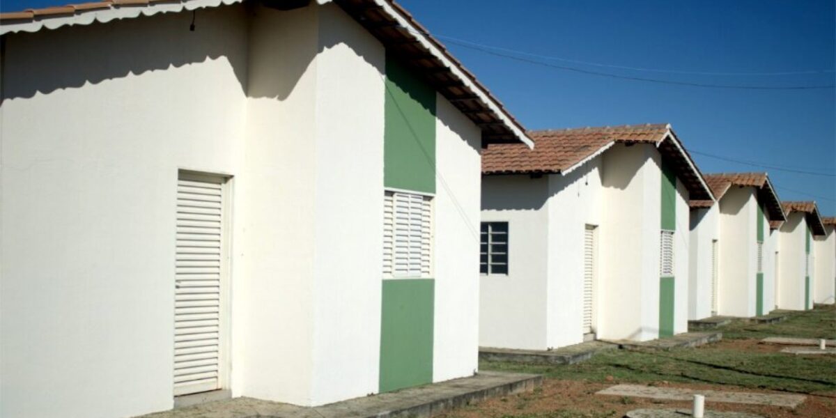 Autorizada a construção de 30 casas a custo zero em Fazenda Nova