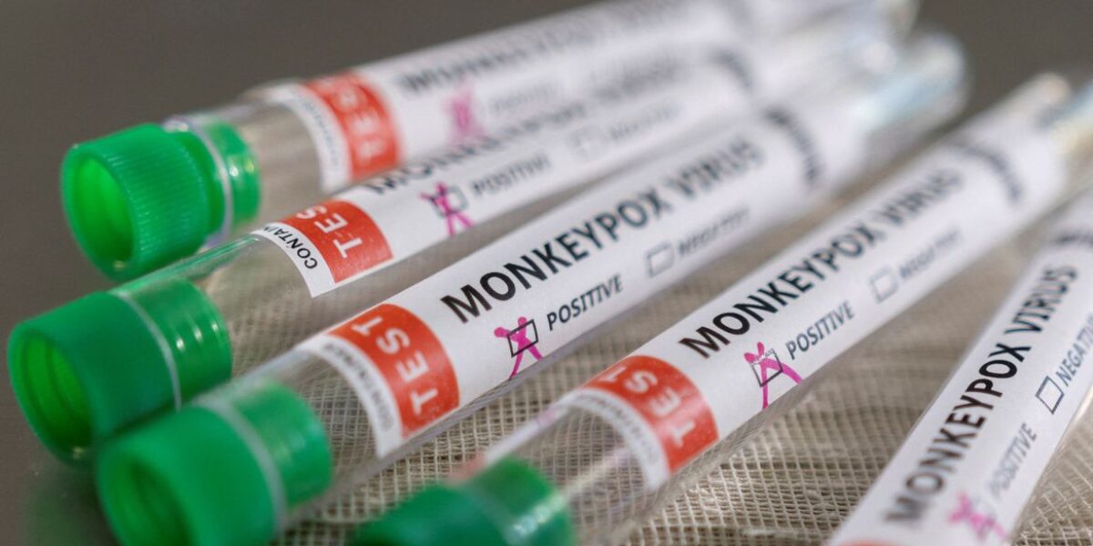 Profissionais de saúde recebem orientações sobre a varíola dos macacos