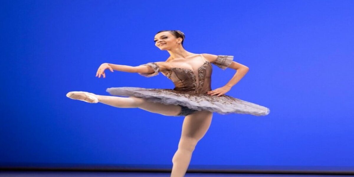 Bailarina da EFG ganha prêmio na maior competição mundial