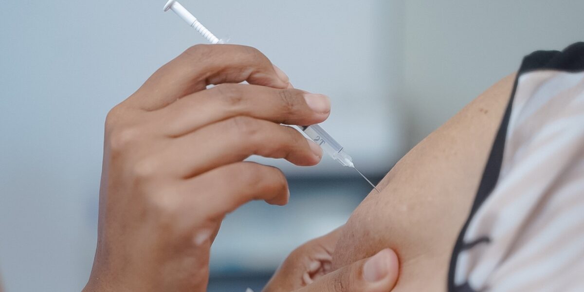 Iniciada vacinação contra gripe em Goiás