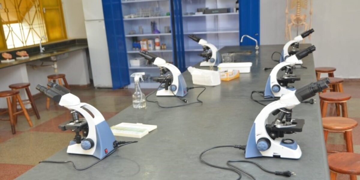 Seduc entrega mais 572 laboratórios para escolas de tempo integral