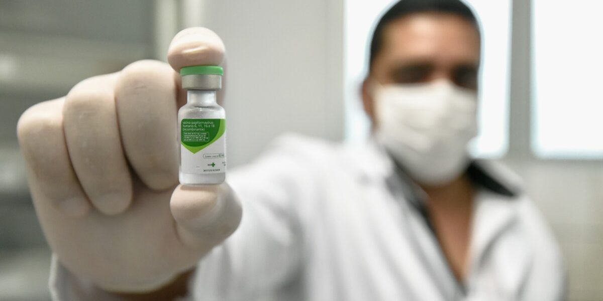 Goiás inicia vacinação contra HPV com dose única