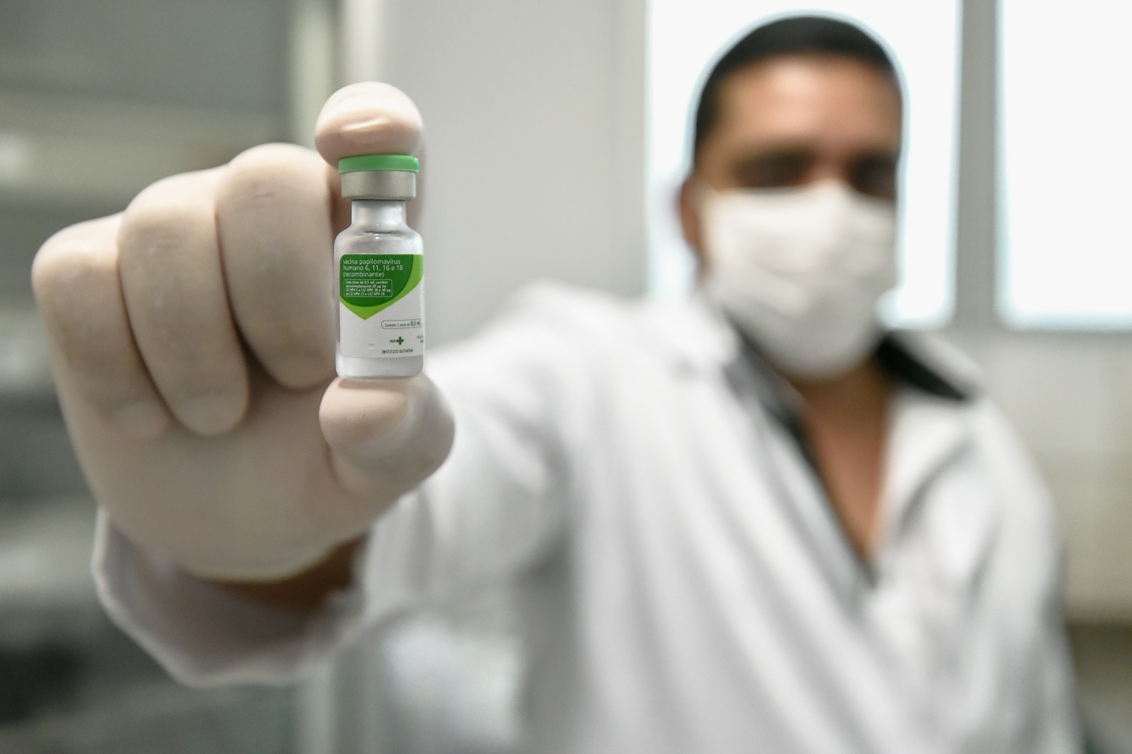 Goiás inicia vacinação contra HPV com dose única