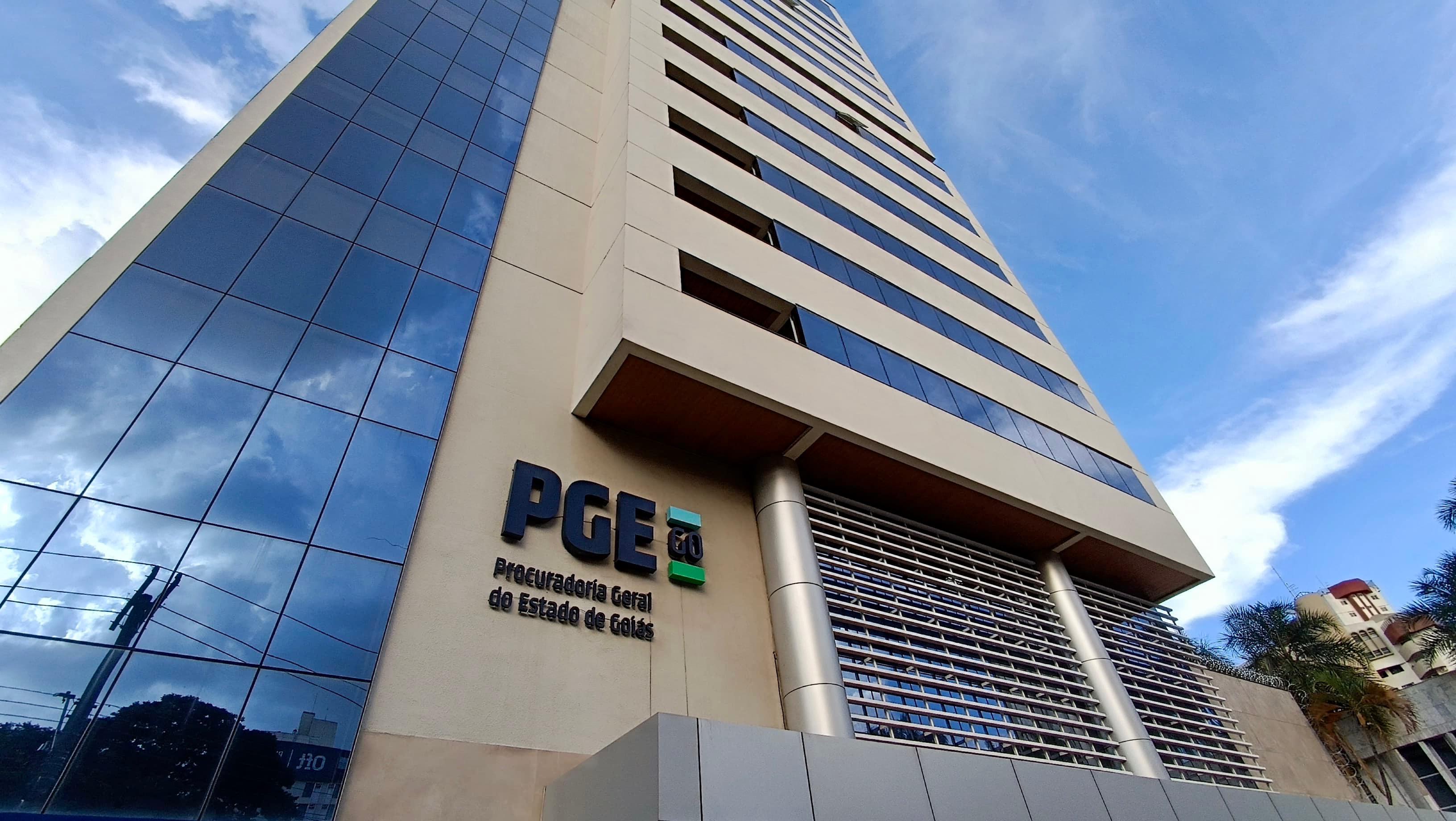 PGE abre inscrições em concurso público para procurador do estado