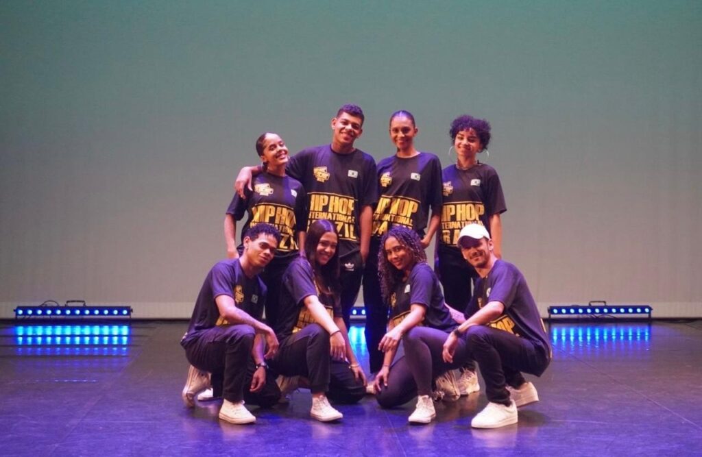 Alunos do Basileu França representam o Brasil em Mundial de Hip Hop