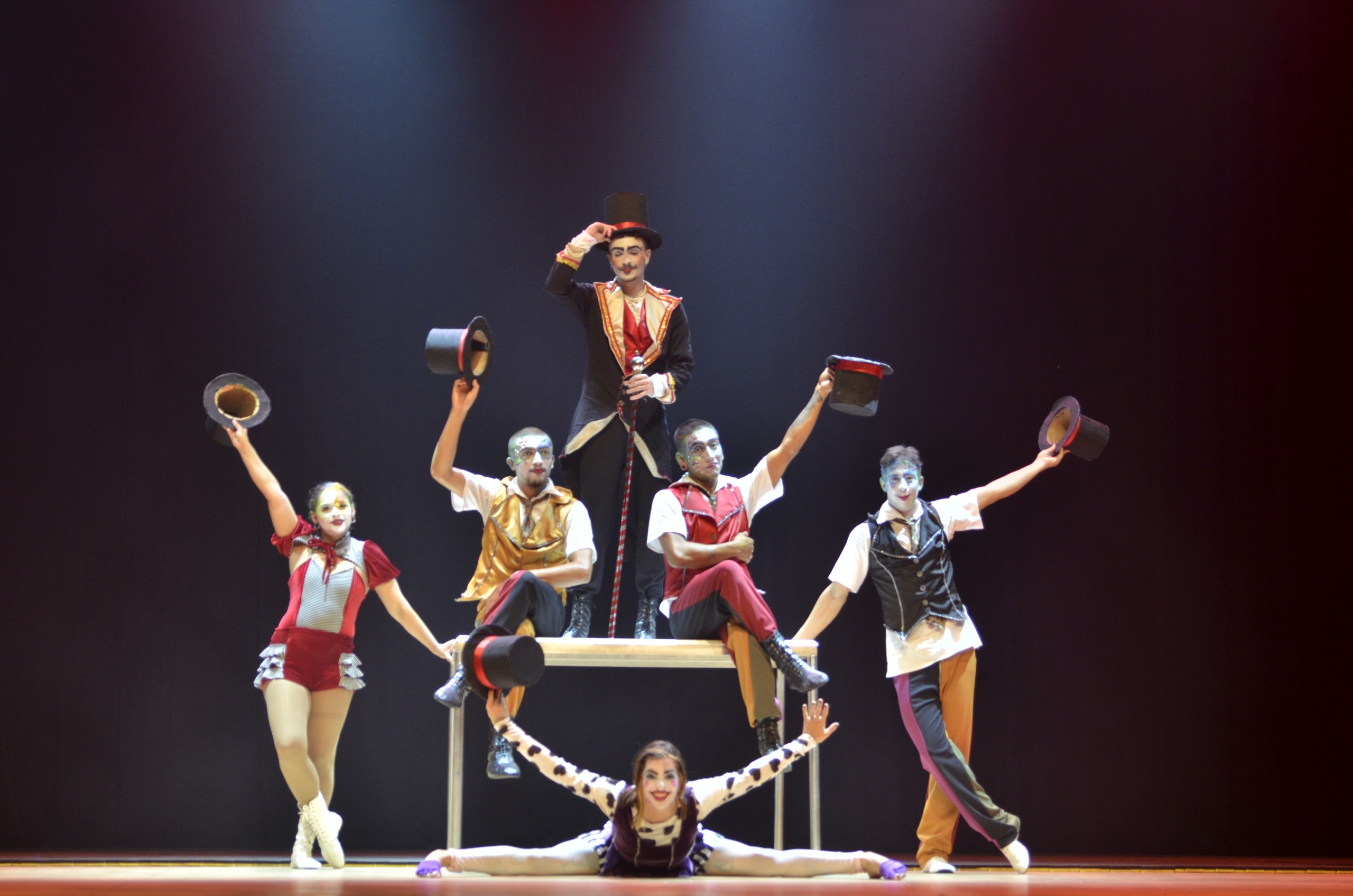 Basileu França abre processo seletivo para cursos técnicos