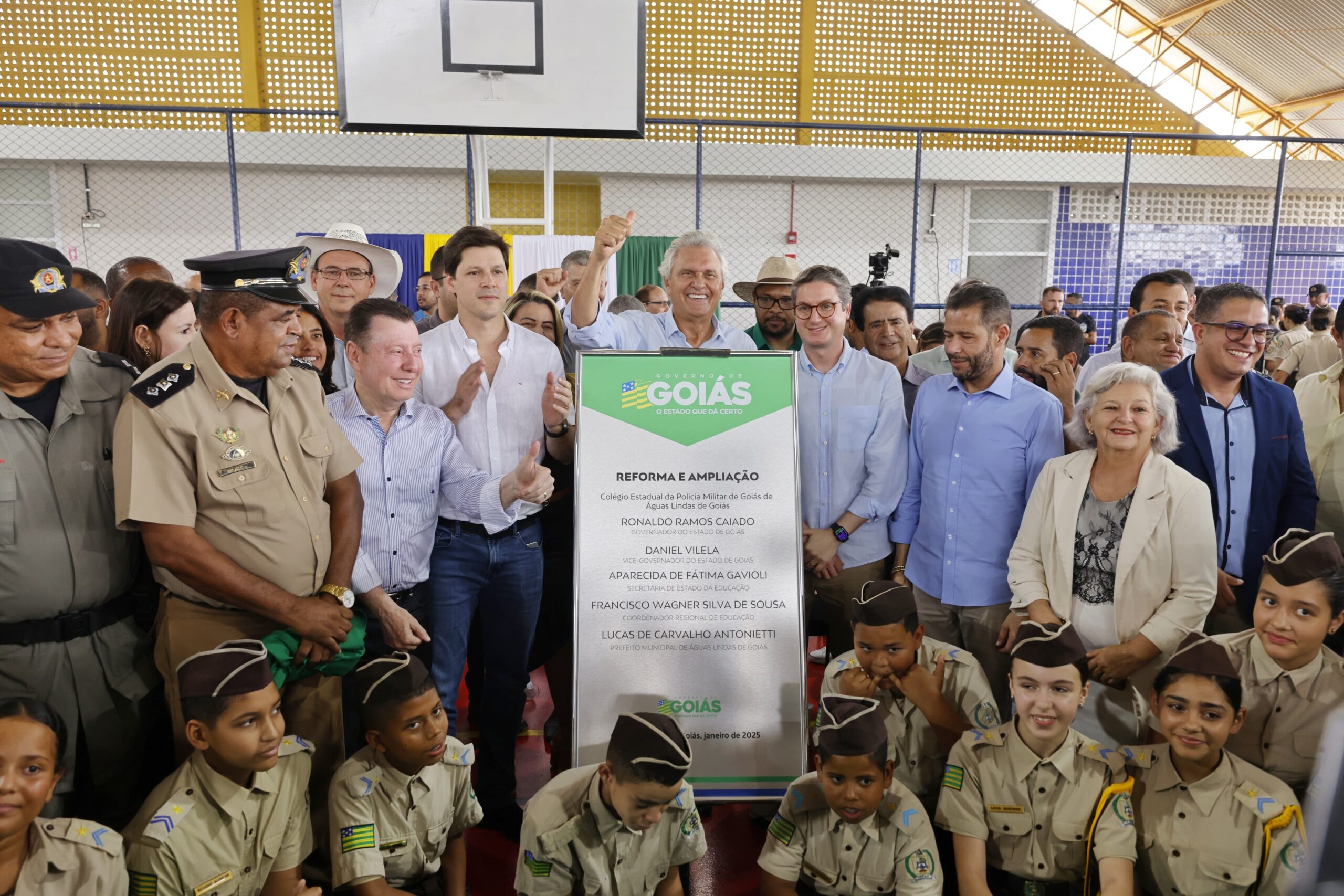 Inaugurado Colégio da Polícia Militar de Águas Lindas