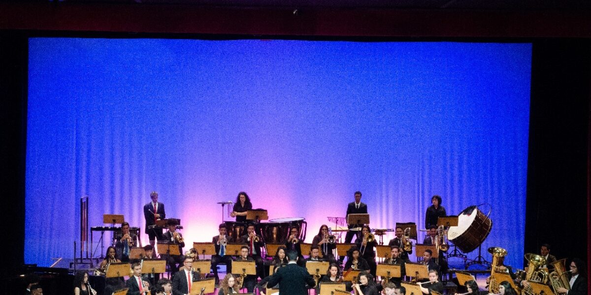 Sinfônica Jovem de Goiás se apresenta gratuitamente no Basileu França