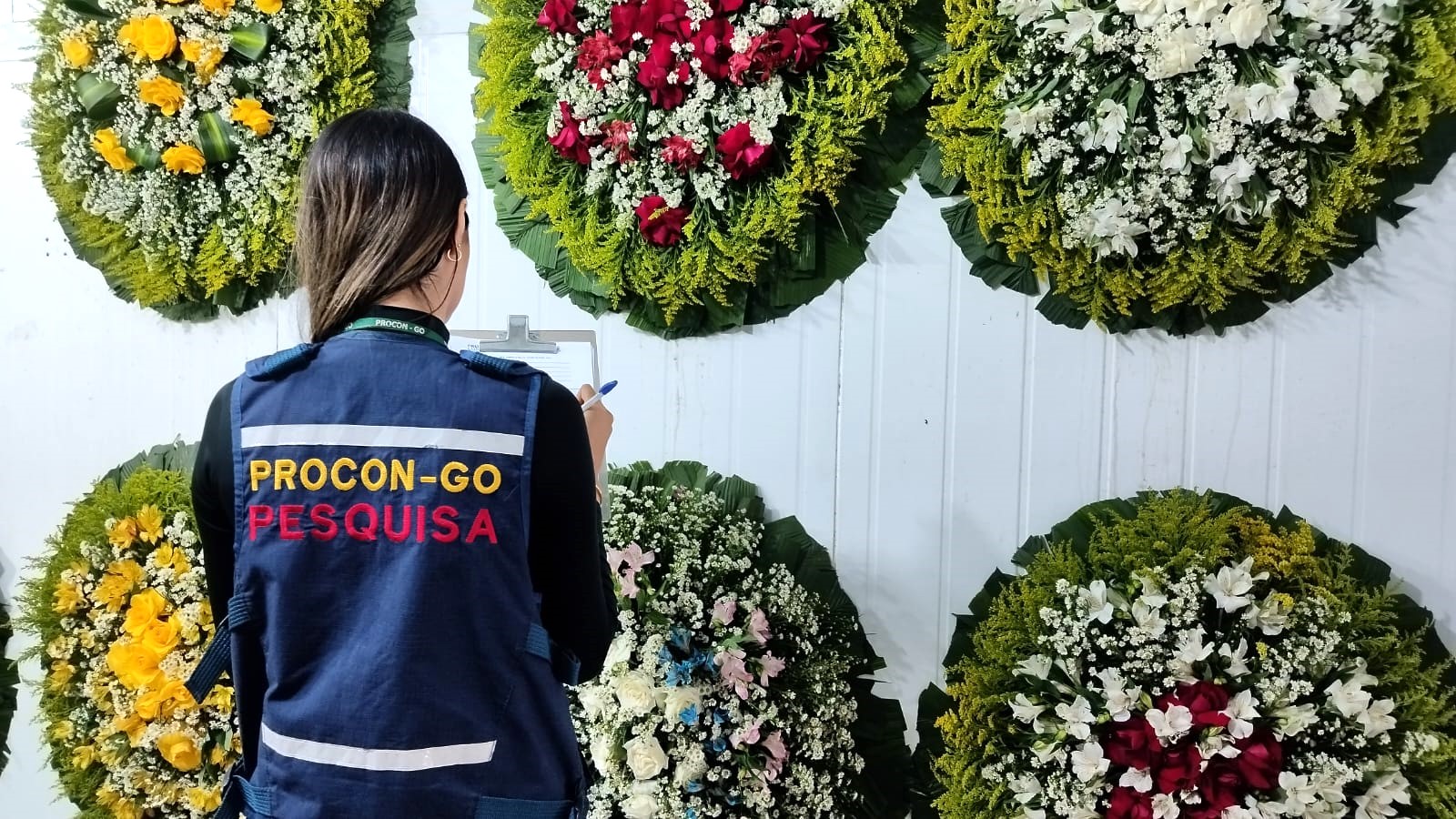 Fique Atento! Variação no preço das flores para Dia de Finados pode chegar a quase 590%