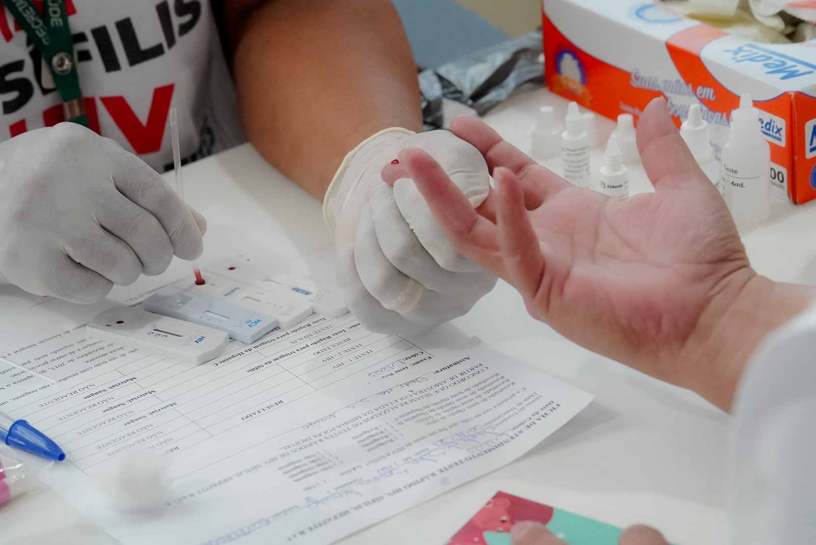 Governo de Goiás intensifica ações de prevenção, testagem e tratamento na luta contra Aids