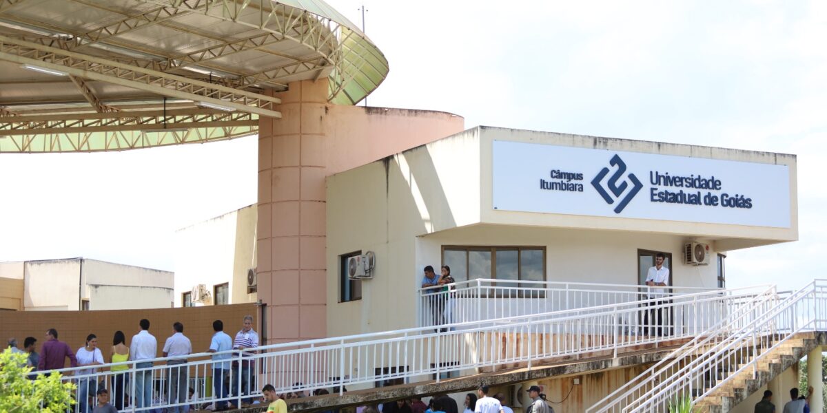 Conceito 4! Curso de Medicina da UEG é o melhor de Goiás