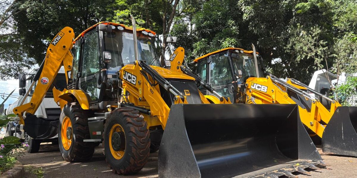 Mecaniza Campo entrega R$ 8,5 milhões em máquinas a produtores de 23 municípios goianos