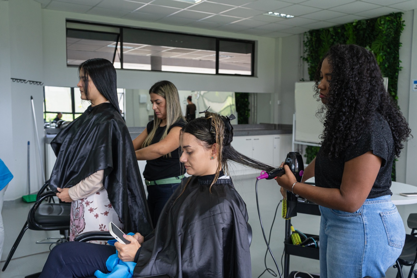 Governo de Goiás realiza Dia D do Cotec em 11 cidades simultaneamente