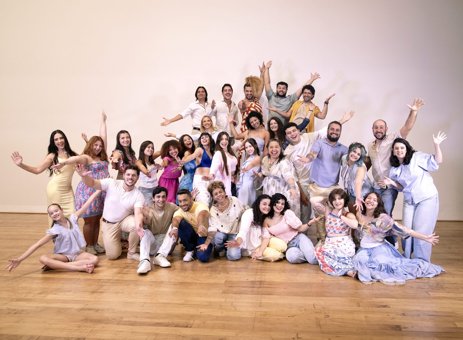 Mamma Mia abre temporada de musicais do Basileu França em Goiânia