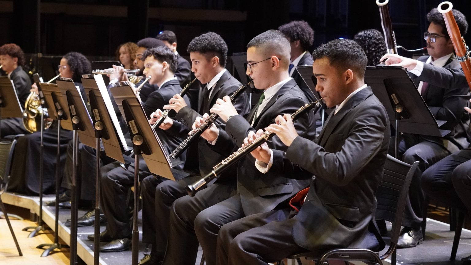 Basileu França realiza concertos para encerrar o semestre