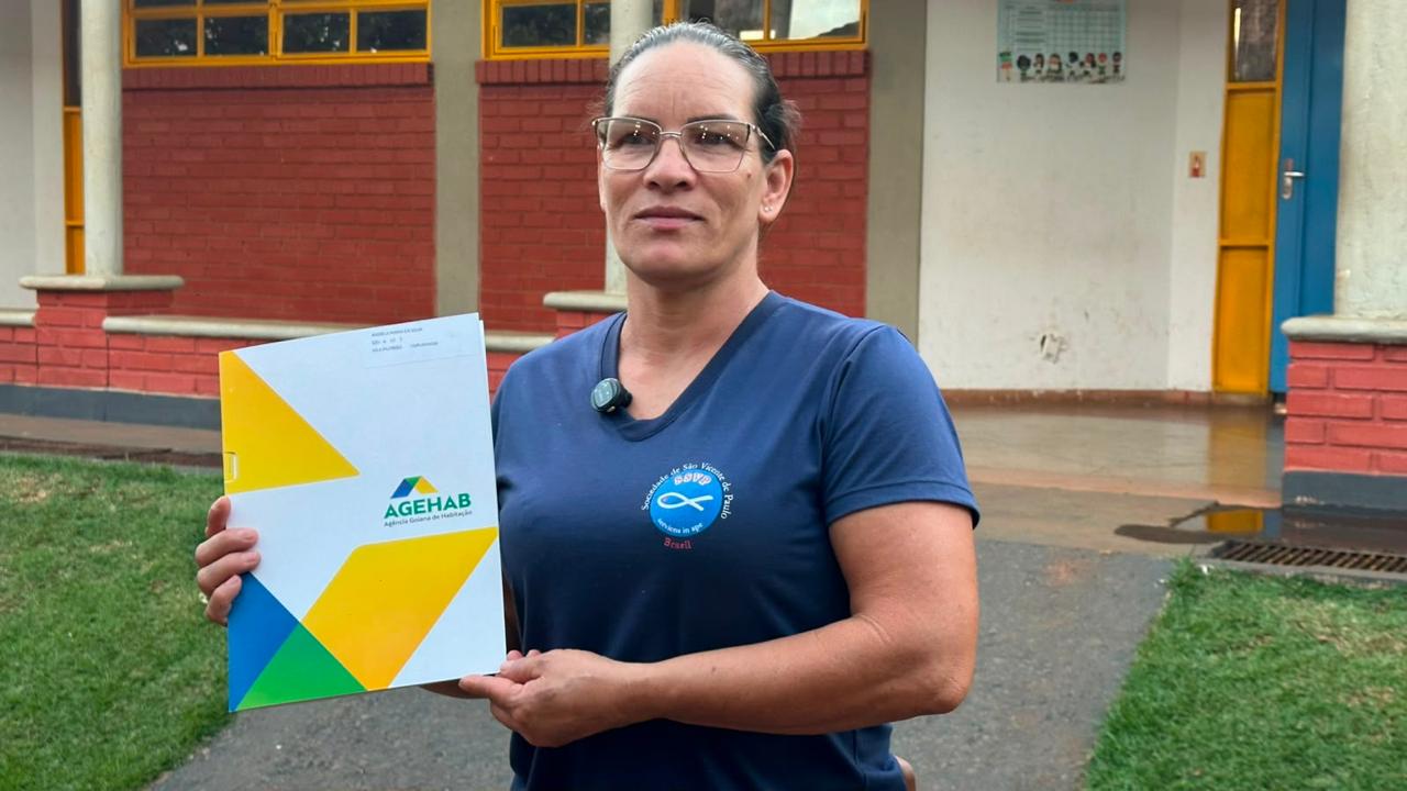 Quatro municípios goianos recebem escrituras de imóveis nesta semana